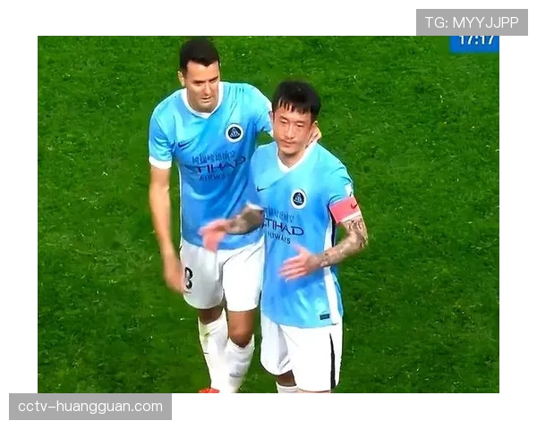 观察:2026年冬窗转会显示,具备出色出球能力的中卫成为各大豪门抢购目标 观察:2026年冬窗转会显示,具备出色出球能力的中卫成为各大豪门抢购目标